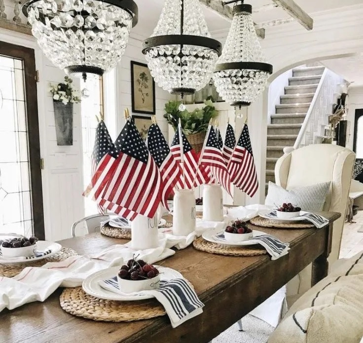 Edith & Evelyn Vintage Elegant Patriotic Table Setting with Small Flags