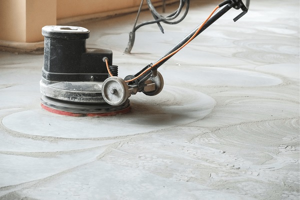 Onfloor Concrete Resurfacing with Grinding Tool