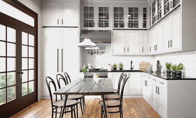 5 Signs That It’s Time to Replace Your Kitchen Cabinetry