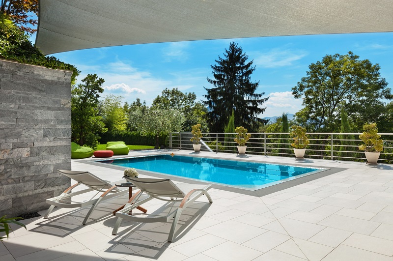 Small Luxury Outdoor Swimming Pool with View