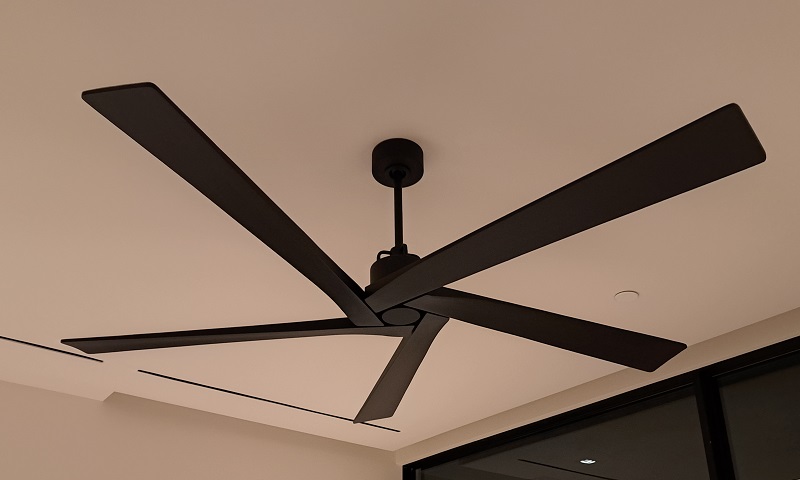 Aspen Ceiling Fan by Visual Comfort - The New American Home 2023