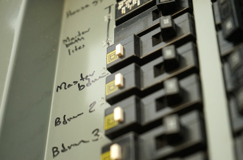 Main circuit breaker panel for a home