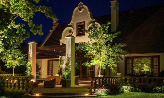 How to Add Character to Your Home with Outdoor Lighting