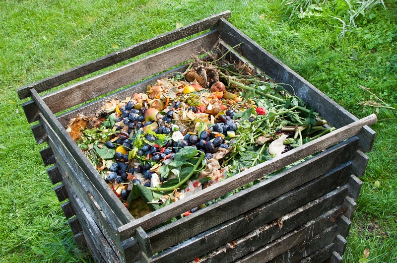 Natural wooden composting bin