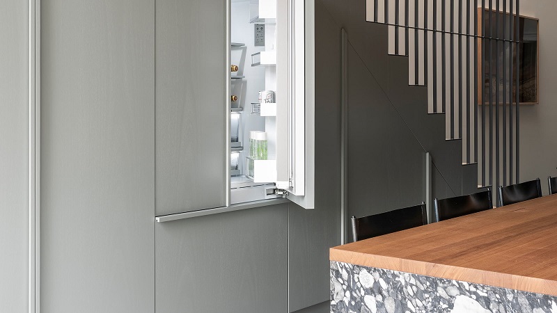 Fisher & Paykel Project: Harry and Viv's house in Melbourne, Australia demonstrating Minimal Integrated refrigerator, Architect: Ha Architecture Photographer: Dan Hocking