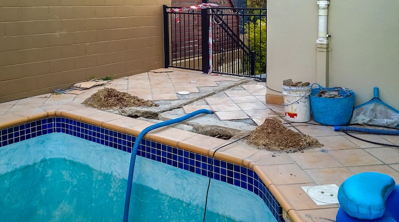 Hazardous outdoor swimming pool work area