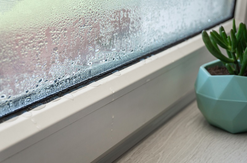 bathroom window condensation