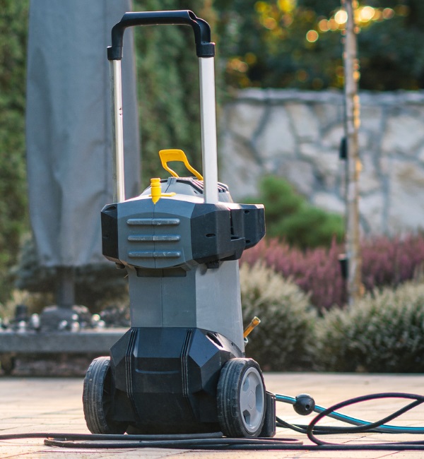 Pressure washer in pristine condition after usage