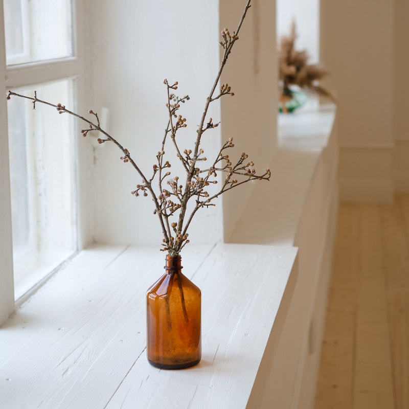 Simple biophilic touches in the Scandinavian style