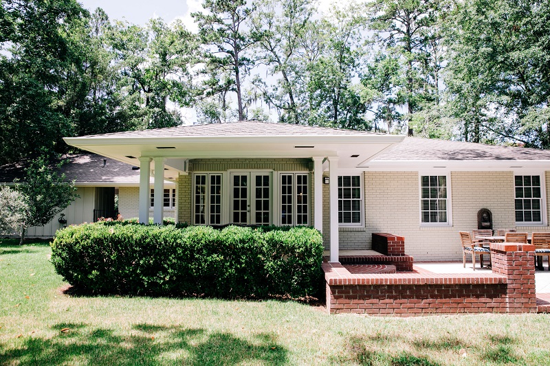 1950's Ranch Style House