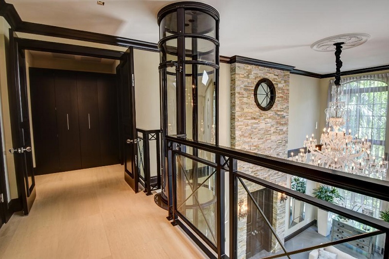 PVE elegant Vacuum Elevator on the second floor of home