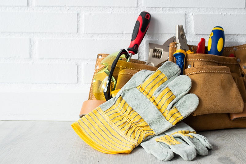 Home maintenance tool bag