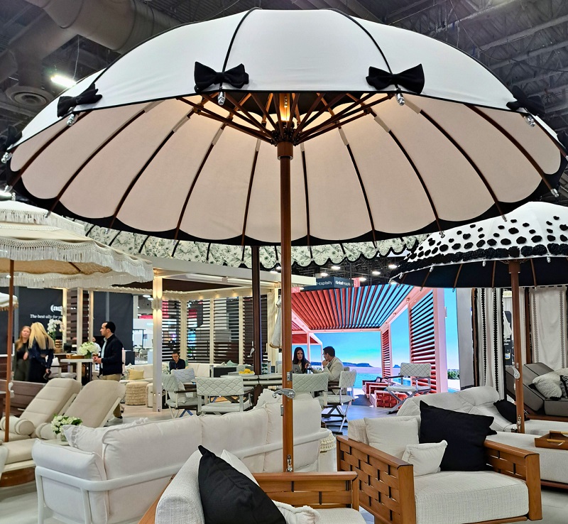 Tuuci black and white rotating umbrella proudly displayed at HD Expo 2026