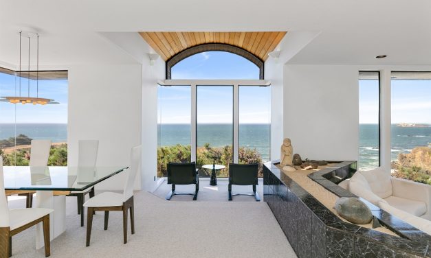 How to Deal With Glare on a Waterfront Property